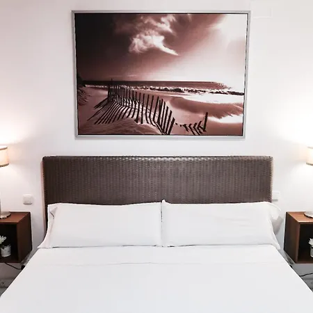 Apartment Alohamundi Francos Iii Seville